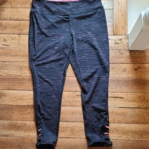 Maurices Inmotion Leggings Size 1